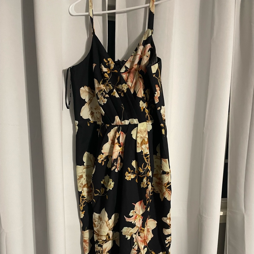 NWT City Chic black skinny strap floral dress. Size 16 (s)